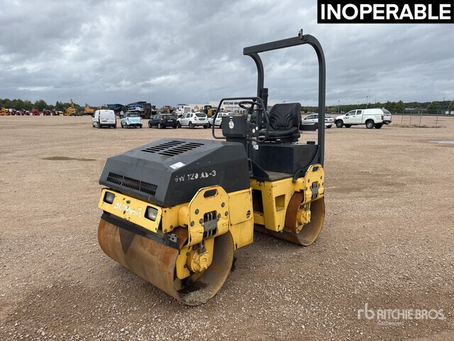 2004 Bomag BW120 AD-3 Compacteur Vibrant Tandem (Inop ... Double Drum Roller - Ваљак за пат: слика 2 2004 Bomag BW120 AD-3 Compacteur Vibrant Tandem (Inop ... Double Drum Roller - Ваљак за пат: слика 2