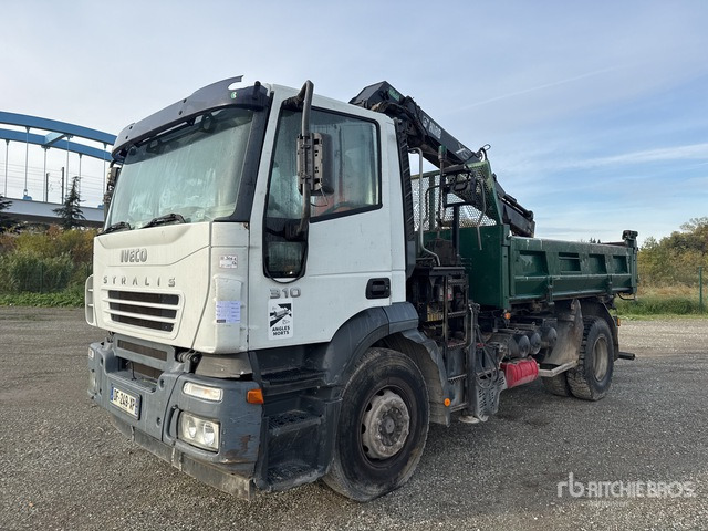 2005 Iveco Stralis 310 2004 Hiab 102XS-2B 3800 kg Arti ... Dump Truck with Crane - Кипер: слика 1 2005 Iveco Stralis 310 2004 Hiab 102XS-2B 3800 kg Arti ... Dump Truck with Crane - Кипер: слика 1