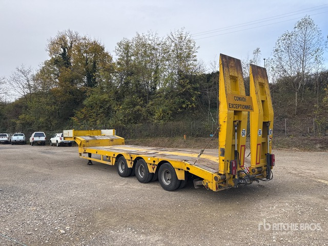2007 Faymonville TL3GE Tri/A Remorque Porte-Engins Lowboy Trailer - Полуприколка за низок утовар: слика 4 2007 Faymonville TL3GE Tri/A Remorque Porte-Engins Lowboy Trailer - Полуприколка за низок утовар: слика 4