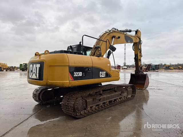2008 Cat 323 DL Pelle Sur Chenilles Tracked Excavator - Багер гасеничар: слика 3 2008 Cat 323 DL Pelle Sur Chenilles Tracked Excavator - Багер гасеничар: слика 3
