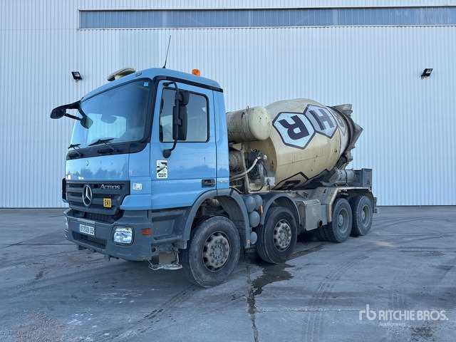2008 Mercedes-Benz Actros 3236 8x4 Camion Malaxeur 8x4 Mixer Truck - Камион миксер за бетон: слика 2 2008 Mercedes-Benz Actros 3236 8x4 Camion Malaxeur 8x4 Mixer Truck - Камион миксер за бетон: слика 2