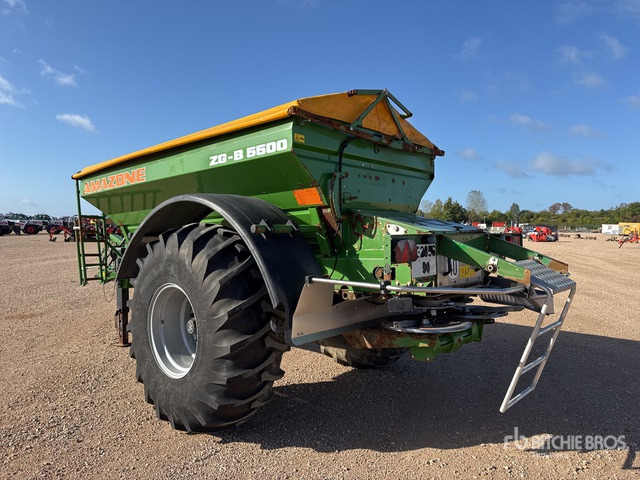 2009 Amazone ZG-B5500 36 m Semi-Mount S/A 5500 L Epan ... Fertilizer Spreader - Распрскувач на вештачко ѓубриво: слика 3 2009 Amazone ZG-B5500 36 m Semi-Mount S/A 5500 L Epan ... Fertilizer Spreader - Распрскувач на вештачко ѓубриво: слика 3