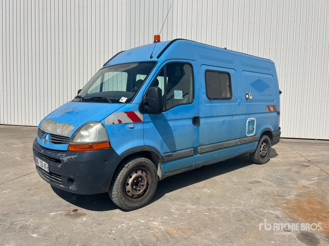 2010 Renault Master 100 L2H2 Vehicule Utilitaire Cargo Van - Товарно комбе, Комби со двојна кабина: слика 2 2010 Renault Master 100 L2H2 Vehicule Utilitaire Cargo Van - Товарно комбе, Комби со двојна кабина: слика 2