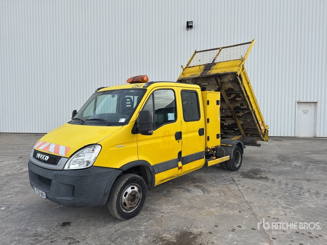 2011 Iveco 35C13 4x2 Camion Benne S/A Dump Truck - Комби кипер, Комби со двојна кабина: слика 3 2011 Iveco 35C13 4x2 Camion Benne S/A Dump Truck - Комби кипер, Комби со двојна кабина: слика 3