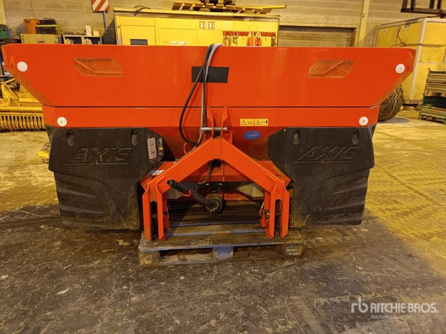 2011 Kuhn Axis 20.1 W T25 28 m 3-Point 2000 L Fertilizer Spreader - Мулчер/ Косилка за жива ограда: слика 1 2011 Kuhn Axis 20.1 W T25 28 m 3-Point 2000 L Fertilizer Spreader - Мулчер/ Косилка за жива ограда: слика 1