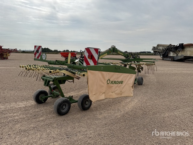 2012 Krone Swadro 710/26T 7.10 m 2 Rotor Andaineur Hay Rake - Превртувач и гребло: слика 4 2012 Krone Swadro 710/26T 7.10 m 2 Rotor Andaineur Hay Rake - Превртувач и гребло: слика 4