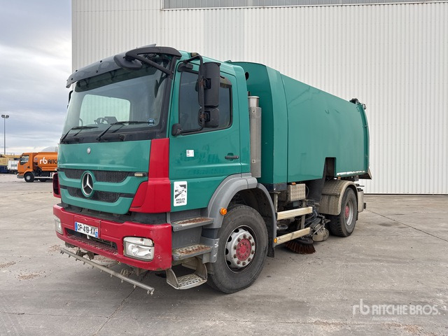 2012 Mercedes-Benz Axor 2012 Brock 7M3 on Balayeuse Sweeper Truck - Возило за метење: слика 2 2012 Mercedes-Benz Axor 2012 Brock 7M3 on Balayeuse Sweeper Truck - Возило за метење: слика 2