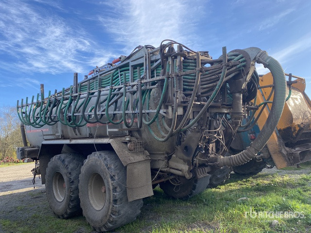 2012 Pichon TCI 18500 18500 L 15m Citerne A Lisier 2 ... Manure Tank - Цистерна за арско ѓубриво: слика 2 2012 Pichon TCI 18500 18500 L 15m Citerne A Lisier 2 ... Manure Tank - Цистерна за арско ѓубриво: слика 2