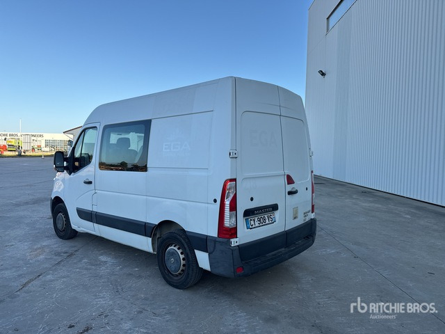2013 Renault Master Vehicule Utilitaire Cargo Van - Товарно комбе, Комби со двојна кабина: слика 3 2013 Renault Master Vehicule Utilitaire Cargo Van - Товарно комбе, Комби со двојна кабина: слика 3