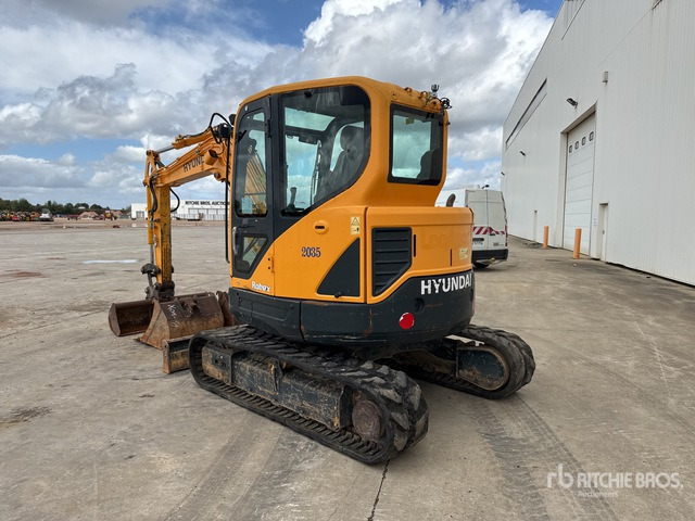 2017 Hyundai R60CR-9A Mini-Pelle Mini Excavator: <6.6t - Мини багер: слика 4 2017 Hyundai R60CR-9A Mini-Pelle Mini Excavator: <6.6t - Мини багер: слика 4