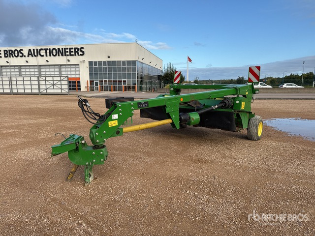 2017 John Deere 1365 3000 mm Trailed Faucheuse Condi ... Mower Conditioner - Косилка: слика 2 2017 John Deere 1365 3000 mm Trailed Faucheuse Condi ... Mower Conditioner - Косилка: слика 2