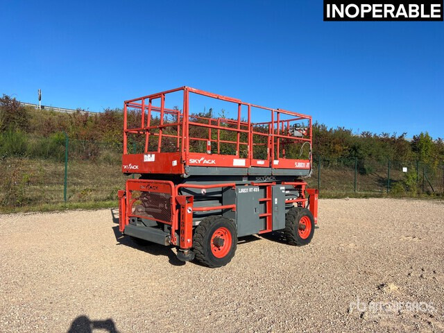 2017 Skyjack SJ8831 4x4 Nacelle Ciseaux 12 m (Inope ... Scissor Lift - Кревач ножица: слика 1 2017 Skyjack SJ8831 4x4 Nacelle Ciseaux 12 m (Inope ... Scissor Lift - Кревач ножица: слика 1