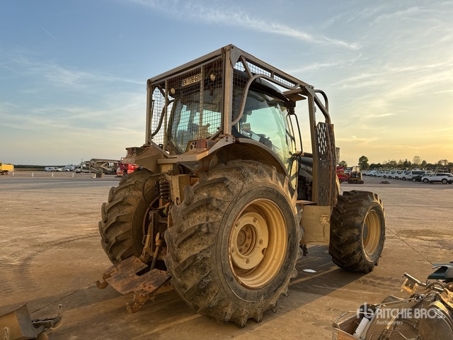2017 Valtra T174 (Inoperable) 4WD Tractor - Трактор: слика 4 2017 Valtra T174 (Inoperable) 4WD Tractor - Трактор: слика 4