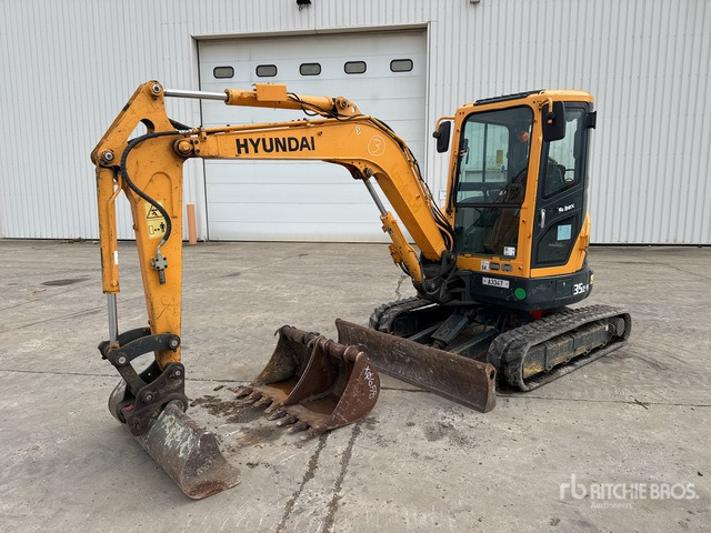 2018 Hyundai Robex35Z-9 Mini-Pelle Mini Excavator: <6.6t - Мини багер: слика 2 2018 Hyundai Robex35Z-9 Mini-Pelle Mini Excavator: <6.6t - Мини багер: слика 2