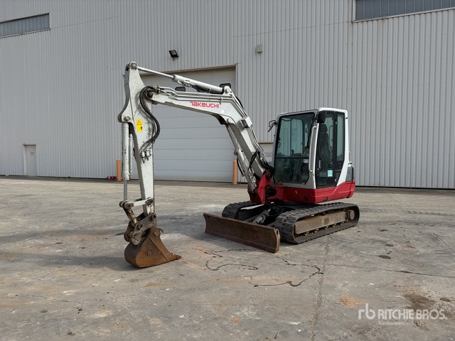 2019 Takeuchi TB250 Mini-Pelle Mini Excavator: <6.6t - Мини багер: слика 2 2019 Takeuchi TB250 Mini-Pelle Mini Excavator: <6.6t - Мини багер: слика 2