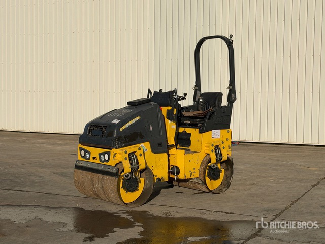 2020 Bomag BW100 ADM-5 PV2 Compacteur Vibrant Tandem Double Drum Roller - Ваљак за пат: слика 1 2020 Bomag BW100 ADM-5 PV2 Compacteur Vibrant Tandem Double Drum Roller - Ваљак за пат: слика 1