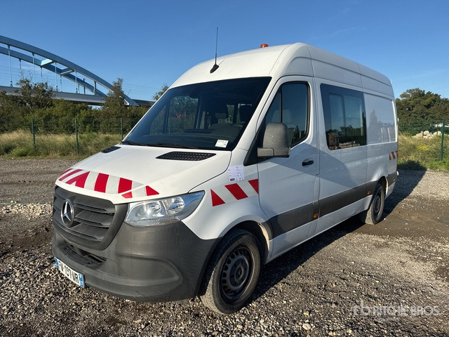 2020 Mercedes-Benz Sprinter 314 cdi Vehicule Utilitaire Cargo Van - Товарно комбе, Комби со двојна кабина: слика 2 2020 Mercedes-Benz Sprinter 314 cdi Vehicule Utilitaire Cargo Van - Товарно комбе, Комби со двојна кабина: слика 2