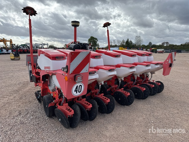 2021 Maschio Gaspardo Chrono 300 7 Row Semoir Monograine (Non Ut ... Planter - Прецизна машина за сеење: слика 4 2021 Maschio Gaspardo Chrono 300 7 Row Semoir Monograine (Non Ut ... Planter - Прецизна машина за сеење: слика 4