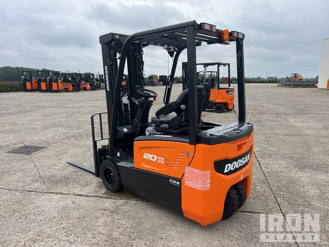 2023 Doosan B20T-7 PLUS 2000 kg Chariot Elevateur Elect ... Electric Forklift - Електричен вилушкар: слика 3 2023 Doosan B20T-7 PLUS 2000 kg Chariot Elevateur Elect ... Electric Forklift - Електричен вилушкар: слика 3