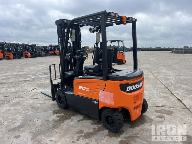 2023 Doosan B20X-7 PLUS 2000 kg Chariot Elevateur Elect ... Electric Forklift - Електричен вилушкар: слика 4 2023 Doosan B20X-7 PLUS 2000 kg Chariot Elevateur Elect ... Electric Forklift - Електричен вилушкар: слика 4