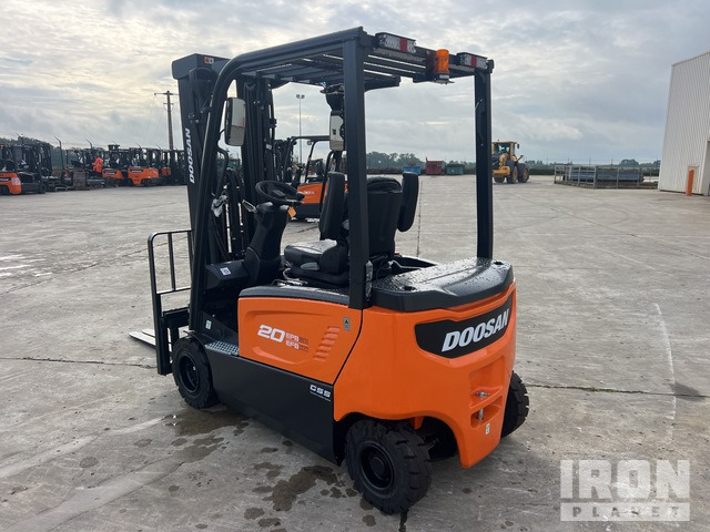 2023 Doosan B20X-7 PLUS 2000 kg Chariot Elevateur Elect ... Electric Forklift - Електричен вилушкар: слика 4 2023 Doosan B20X-7 PLUS 2000 kg Chariot Elevateur Elect ... Electric Forklift - Електричен вилушкар: слика 4