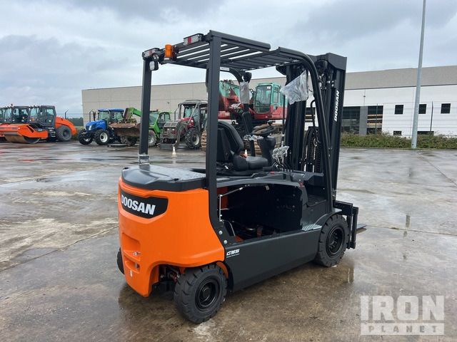 2023 Doosan B35X-7 PLUS 3500 kg Chariot Elevateur Elect ... Electric Forklift - Електричен вилушкар: слика 4 2023 Doosan B35X-7 PLUS 3500 kg Chariot Elevateur Elect ... Electric Forklift - Електричен вилушкар: слика 4