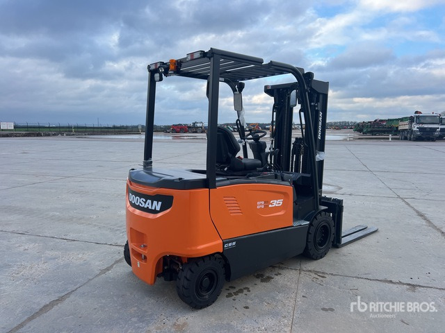 2023 Doosan B35X-7 PLUS 3500 kg Chariot Elevateur Elect ... Electric Forklift - Електричен вилушкар: слика 4 2023 Doosan B35X-7 PLUS 3500 kg Chariot Elevateur Elect ... Electric Forklift - Електричен вилушкар: слика 4