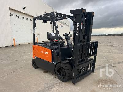 DOOSAN B30X-7 PLUS 3000 kg (Unused) - Електричен вилушкар: слика 4 DOOSAN B30X-7 PLUS 3000 kg (Unused) - Електричен вилушкар: слика 4