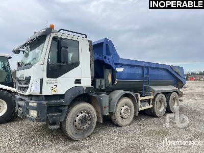 IVECO TRAKKER 500 EEV 8x4 Camion Benne (Inoperable) - Кипер: слика 1 IVECO TRAKKER 500 EEV 8x4 Camion Benne (Inoperable) - Кипер: слика 1
