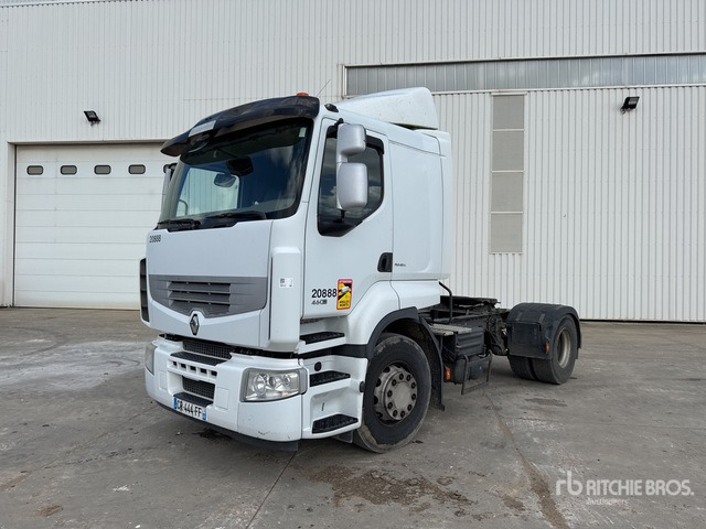 2013 Renault Premium 460DXi Tracteur Routier Cabine Couchette S/A Sleeper Truck Tractor - Камион влекач: слика 2 2013 Renault Premium 460DXi Tracteur Routier Cabine Couchette S/A Sleeper Truck Tractor - Камион влекач: слика 2