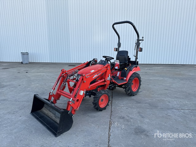 Kioti CS2220 Tracteur agricole utilitaire - Мини трактор: слика 1 Kioti CS2220 Tracteur agricole utilitaire - Мини трактор: слика 1