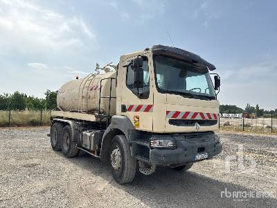 RENAULT KERAX 420 DCI 12000 L 6x4 Camion Citerne A Ea ... - Камион цистерна: слика 4 RENAULT KERAX 420 DCI 12000 L 6x4 Camion Citerne A Ea ... - Камион цистерна: слика 4
