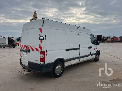 RENAULT MASTER Vehicule Utilitaire - Товарно комбе: слика 3 RENAULT MASTER Vehicule Utilitaire - Товарно комбе: слика 3