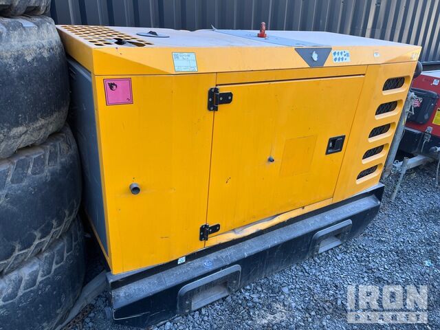Sdmo R44 Generator Set - Генераторска поставка: слика 1 Sdmo R44 Generator Set - Генераторска поставка: слика 1