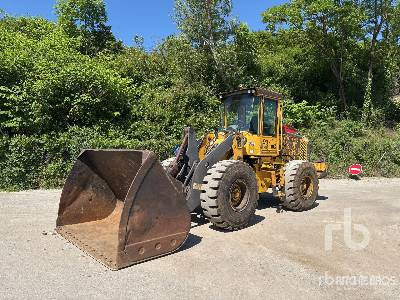 VOLVO L90E Chargeuse Sur Pneus (Inoperable) - Натоварувач на тркала: слика 1 VOLVO L90E Chargeuse Sur Pneus (Inoperable) - Натоварувач на тркала: слика 1