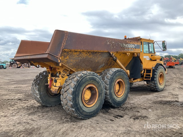 1999 Volvo A25C 6x6. Articulated Dump Truck - Зглобен истоварувач: слика 3 1999 Volvo A25C 6x6. Articulated Dump Truck - Зглобен истоварувач: слика 3