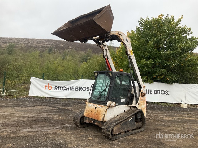 2005 Bobcat T180 High Flow Skid Steer Loader - Компактен натоварувач: слика 1 2005 Bobcat T180 High Flow Skid Steer Loader - Компактен натоварувач: слика 1