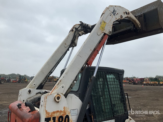 2005 Bobcat T180 High Flow Skid Steer Loader - Компактен натоварувач: слика 5 2005 Bobcat T180 High Flow Skid Steer Loader - Компактен натоварувач: слика 5