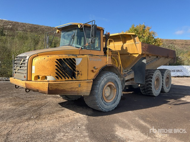 2005 Volvo A30D 6x6. Articulated Dump Truck - Зглобен истоварувач: слика 2 2005 Volvo A30D 6x6. Articulated Dump Truck - Зглобен истоварувач: слика 2