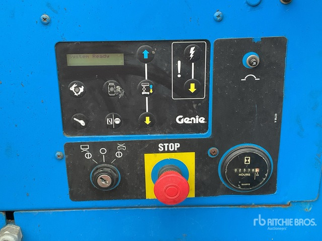 2007 Genie GS-5390 4x4 Diesel Scissor Lift - Кревач ножица: слика 5 2007 Genie GS-5390 4x4 Diesel Scissor Lift - Кревач ножица: слика 5