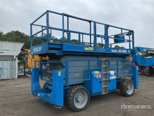 2007 Genie GS-5390 4x4 Diesel Scissor Lift - Кревач ножица: слика 4 2007 Genie GS-5390 4x4 Diesel Scissor Lift - Кревач ножица: слика 4