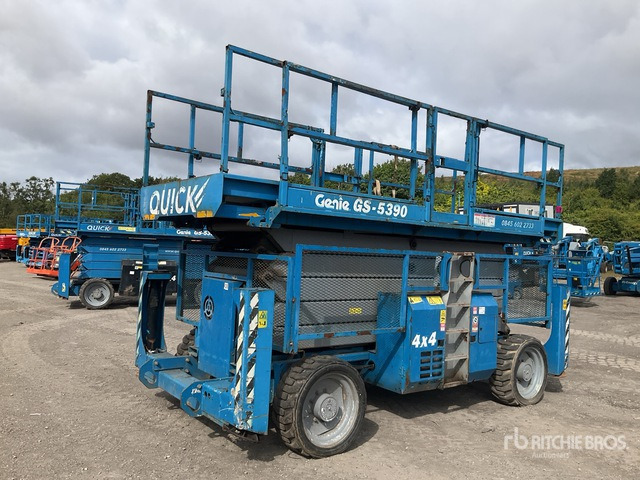 2008 Genie GS-5390 4x4 Diesel Scissor Lift - Кревач ножица: слика 1 2008 Genie GS-5390 4x4 Diesel Scissor Lift - Кревач ножица: слика 1