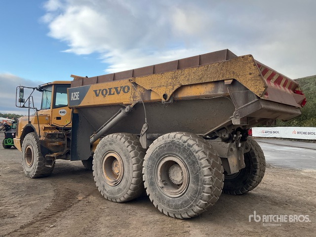2008 Volvo A25E Articulated Dump Truck - Зглобен истоварувач: слика 4 2008 Volvo A25E Articulated Dump Truck - Зглобен истоварувач: слика 4