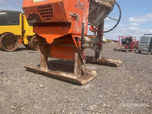 2009 Belle PM20 Portable Concrete Mixer - Мешалка за бетон: слика 5 2009 Belle PM20 Portable Concrete Mixer - Мешалка за бетон: слика 5