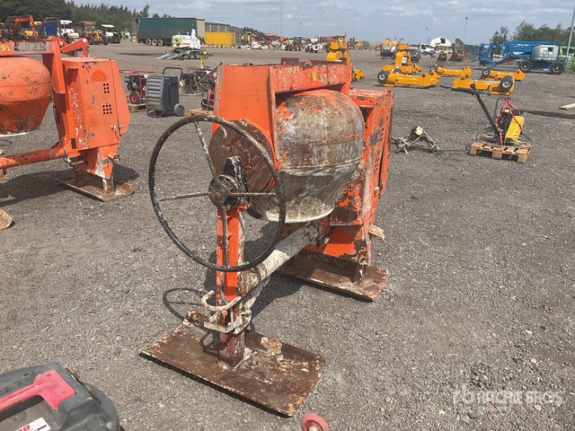 2009 Belle PM20 Portable Concrete Mixer - Мешалка за бетон: слика 2 2009 Belle PM20 Portable Concrete Mixer - Мешалка за бетон: слика 2