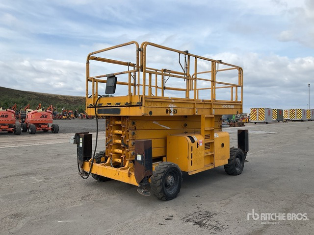 2012 Haulotte H18SXNT 4x4 Diesel Scissor Lift - Кревач ножица: слика 3 2012 Haulotte H18SXNT 4x4 Diesel Scissor Lift - Кревач ножица: слика 3