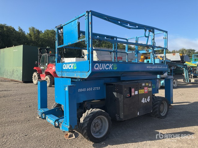 2014 Genie GS2669RT 4x4 Diesel Scissor Lift - Кревач ножица: слика 2 2014 Genie GS2669RT 4x4 Diesel Scissor Lift - Кревач ножица: слика 2