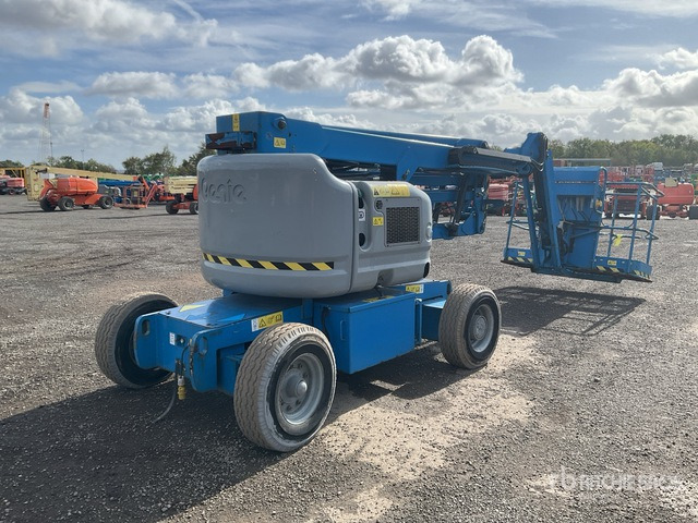 2014 Genie Z45/25J 2WD Dual Fuel Articulating Boom Lift - Дигачка зглобна платформа: слика 3 2014 Genie Z45/25J 2WD Dual Fuel Articulating Boom Lift - Дигачка зглобна платформа: слика 3