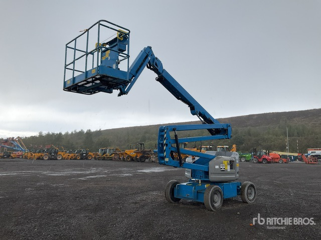 2014 Genie Z45/25J 2WD Dual Fuel Articulating Boom Lift - Дигачка зглобна платформа: слика 2 2014 Genie Z45/25J 2WD Dual Fuel Articulating Boom Lift - Дигачка зглобна платформа: слика 2