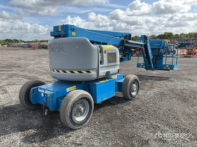 2014 Genie Z45/25J Articulating Boom Lift - Дигачка зглобна платформа: слика 4 2014 Genie Z45/25J Articulating Boom Lift - Дигачка зглобна платформа: слика 4